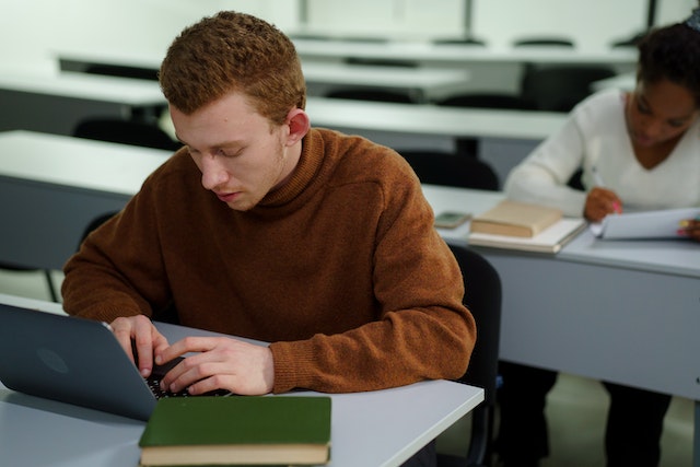 how to write an expository essay high school